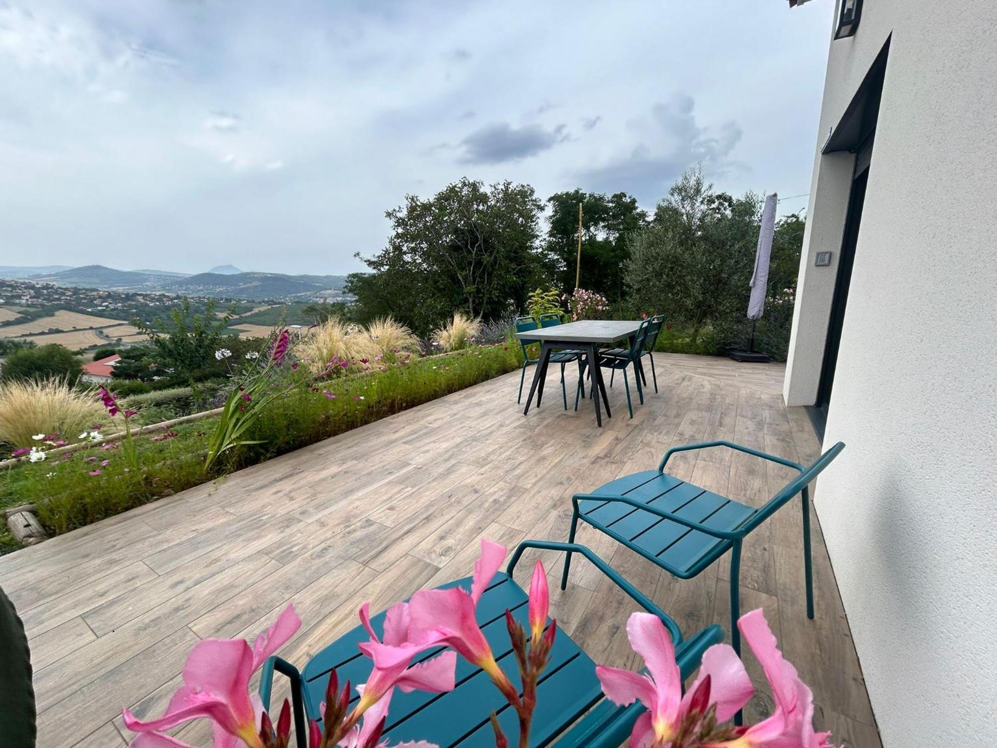 L'Alphonsine Villa Veyre-Monton Exterior foto